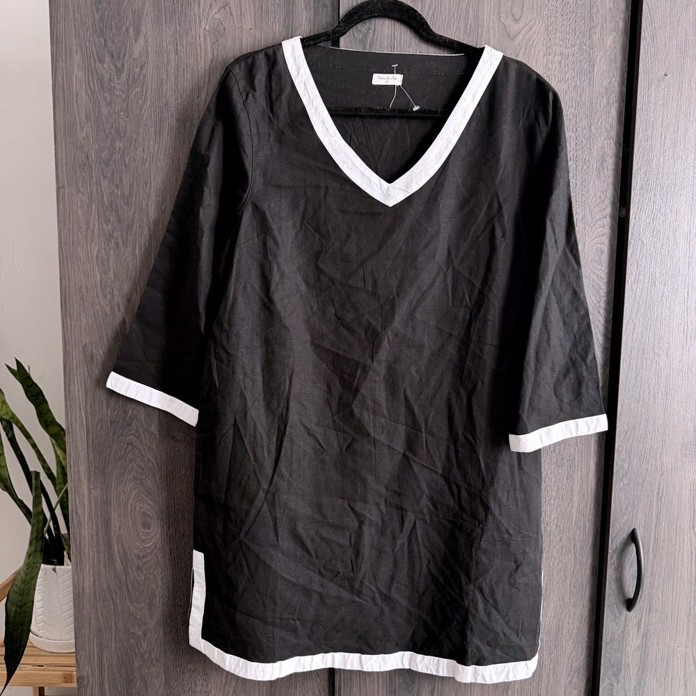 Occasionally Made Tunic Dress Women LG Black White V-Neck 3/4 Sleeve Coastal